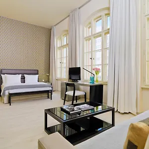 4* Aparthotel H10 Ku'damm Lofts